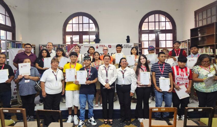 23-ENTREGA-DE-CERTIFICADOS-TAMPICO-15-scaled